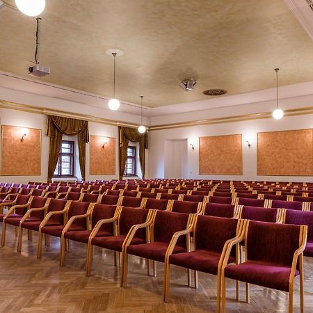 Nove Adalbertinum Χράντεκ Κράλοβε Εξωτερικό φωτογραφία